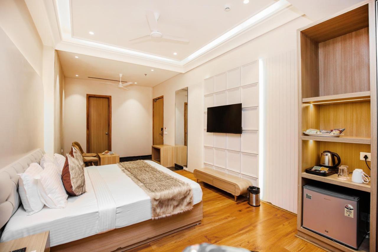 Hotel Euphoria Green Amritsar Exterior photo
