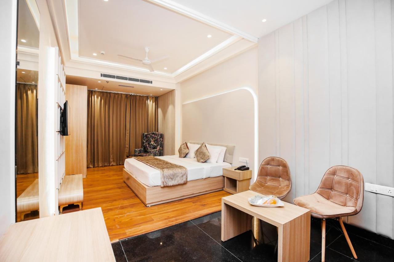 Hotel Euphoria Green Amritsar Exterior photo